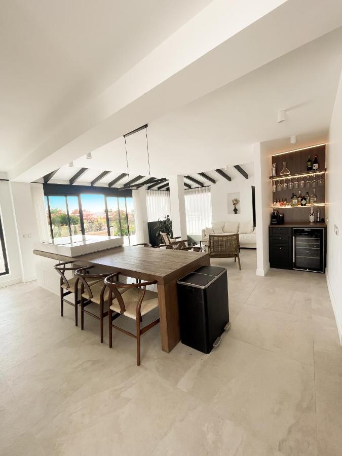 Luxury In Puerto Banus Panoramic Mountain And Sea Views With Private Pool
