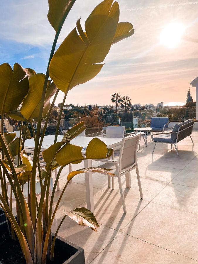Luxury In Puerto Banus Panoramic Mountain And Sea Views With Private Pool