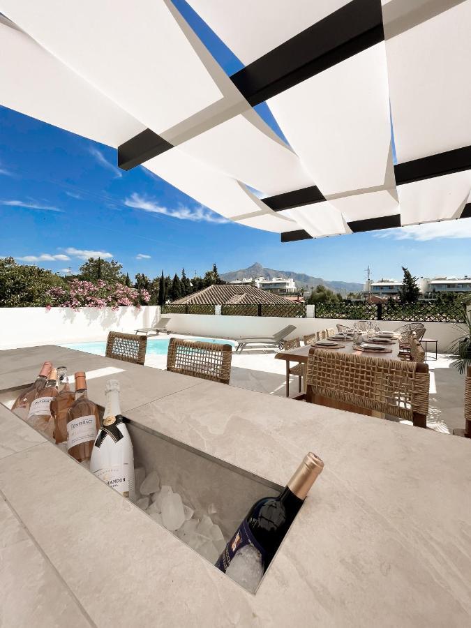 Luxury In Puerto Banus Panoramic Mountain And Sea Views With Private Pool Villa *