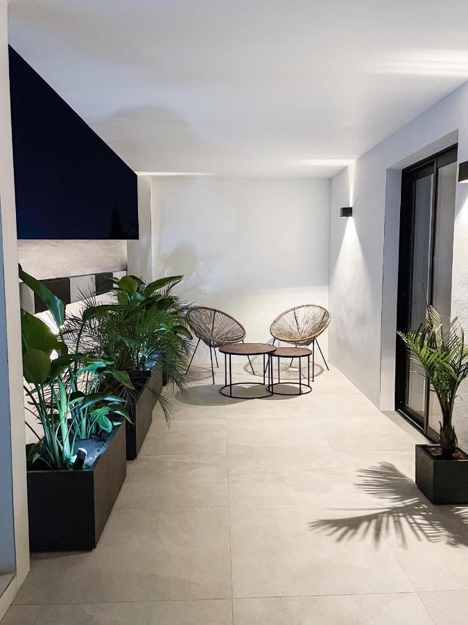 Luxury In Puerto Banus Panoramic Mountain And Sea Views With Private Pool Villa
