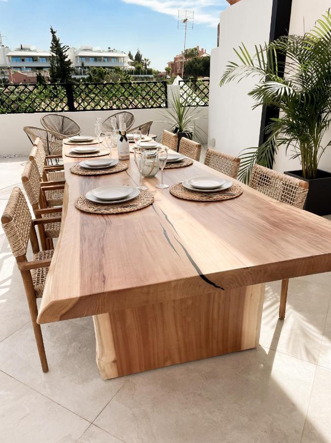 Luxury In Puerto Banus Panoramic Mountain And Sea Views With Private Pool Villa