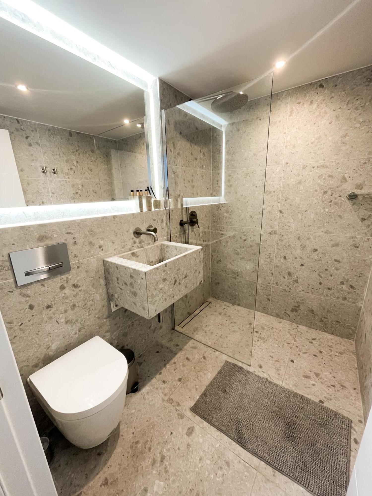 Luxury In Puerto Banus Panoramic Mountain And Sea Views With Private Pool Villa